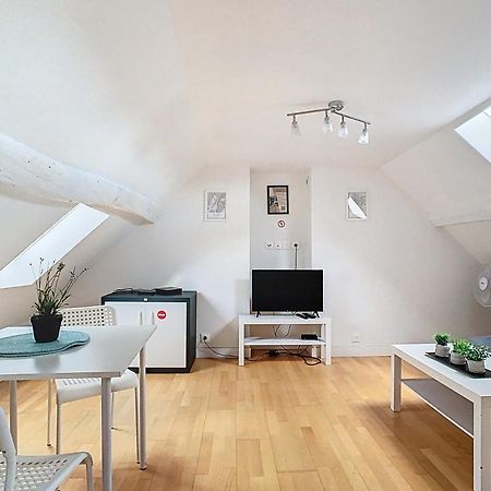 Appartement Le Perchoir à Melun Extérieur photo